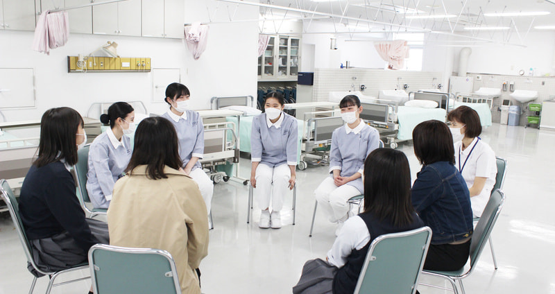 在校生と話せる